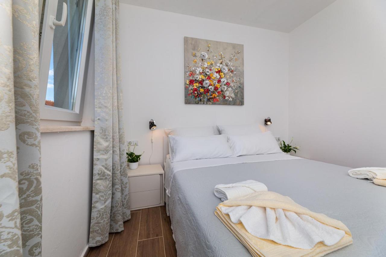 Apartment Nada 1 Malinska Extérieur photo
