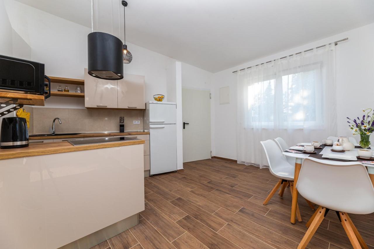 Apartment Nada 1 Malinska Extérieur photo